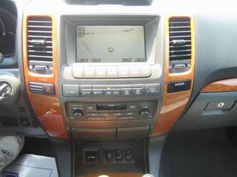 2004 Lexus GX470 Photos