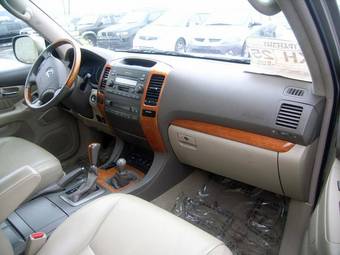 2004 Lexus GX470 Pictures