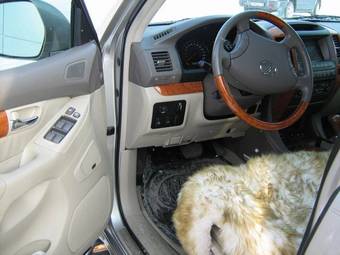 2004 Lexus GX470 Photos