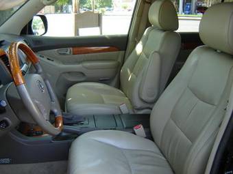 2004 Lexus GX470 Photos