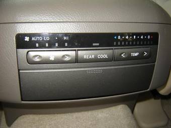 2004 Lexus GX470 Wallpapers