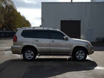 2004 Lexus GX470 Images