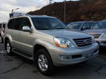 2004 Lexus GX470 Photos