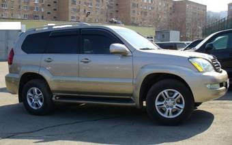 2004 Lexus GX470 Photos