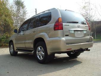 2004 Lexus GX470 Photos