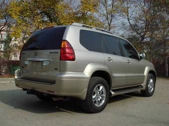 2004 Lexus GX470 Photos