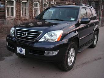 2004 Lexus GX470 Images