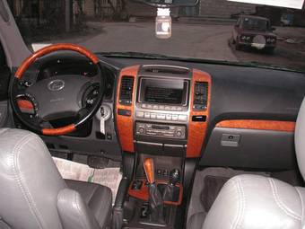 2004 Lexus GX470 Pics