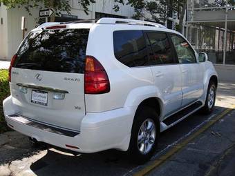 2004 Lexus GX470 Photos