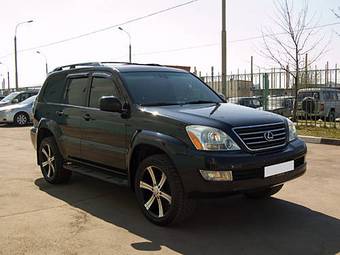 2004 Lexus GX470 Images