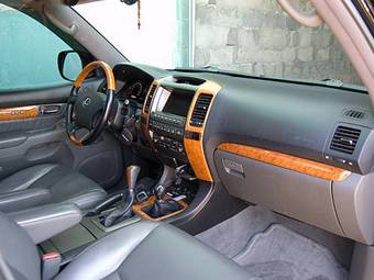 2004 Lexus GX470 Photos