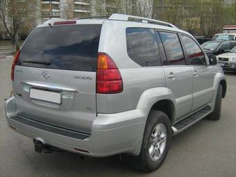 2004 Lexus GX470 Photos