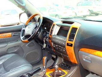 2004 Lexus GX470 Pictures