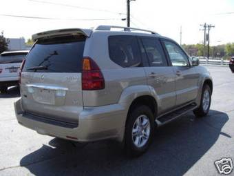 2004 Lexus GX470 Photos