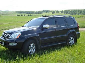 2004 Lexus GX470 Photos