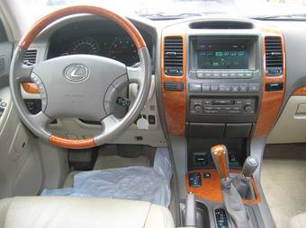 2004 Lexus GX470 Photos