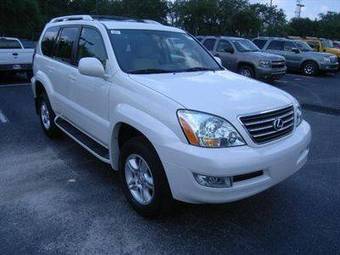 2004 Lexus GX470 Photos