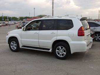 2004 Lexus GX470 Photos