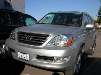 2004 Lexus GX470 Photos