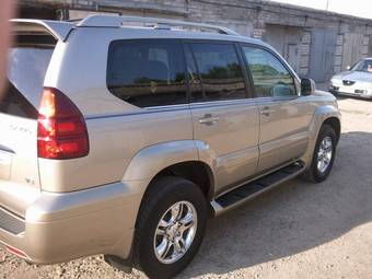 2004 Lexus GX470 Pictures