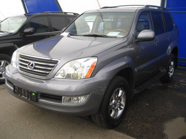 2004 Lexus GX470