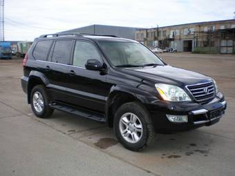 2004 Lexus GX470 Photos