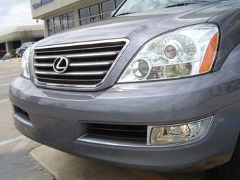 2004 Lexus GX470 Photos