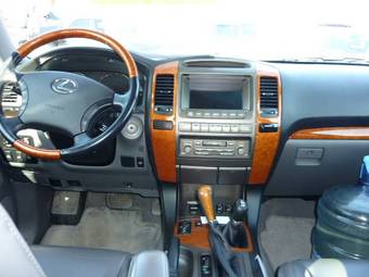 2004 Lexus GX470 Photos