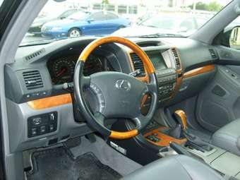 2005 Lexus GX470 Pictures