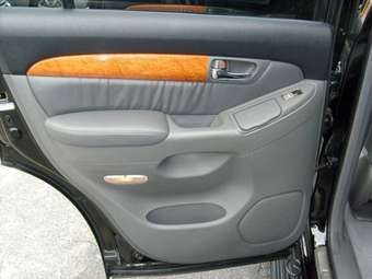 2005 Lexus GX470 Photos