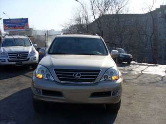 2005 Lexus GX470 Photos