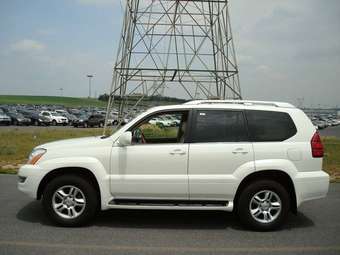 2005 Lexus GX470 Photos