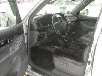 2005 Lexus GX470 Pics