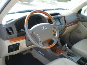 2005 Lexus GX470 Pictures