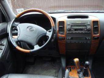 2005 Lexus GX470 Photos