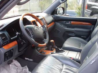 2005 Lexus GX470 Pictures