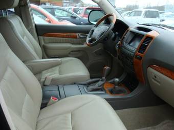 2005 Lexus GX470 Wallpapers