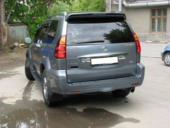 2005 Lexus GX470 Images