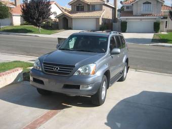 2005 Lexus GX470 Images