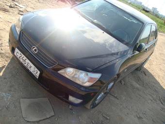 2001 Lexus IS200 Pictures