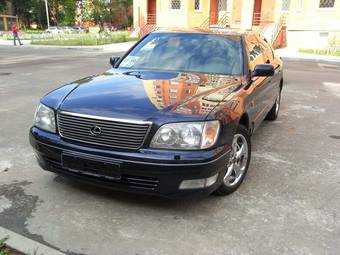 1998 Lexus LS400 Photos