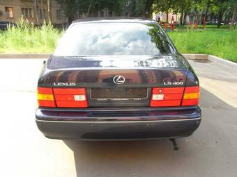 1998 Lexus LS400 Wallpapers