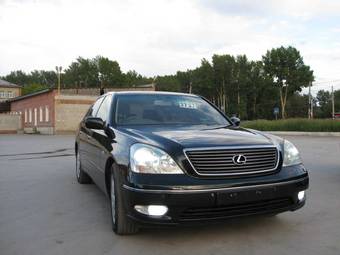 2000 Lexus LS430 Images