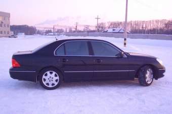 Lexus LS430