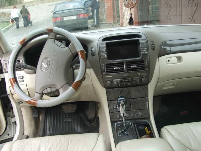 2001 Lexus LS430