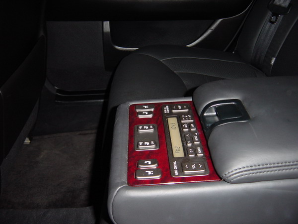 2001 Lexus LS430 Pictures