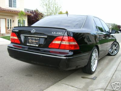 2001 Lexus LS430 Pictures