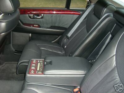 2001 Lexus LS430 Pictures