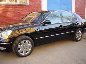 2001 Lexus LS430 Photos