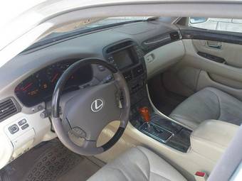 2001 Lexus LS430 Photos